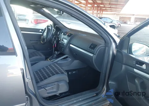 2008 Volkswagen Gti 4-Door из США, поврежденный, VIN WVWHV71K28W116239